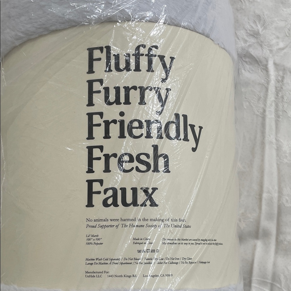 Gray Faux Fur Throw Blanket - Cuddle Puddle - Picture 2 of 3